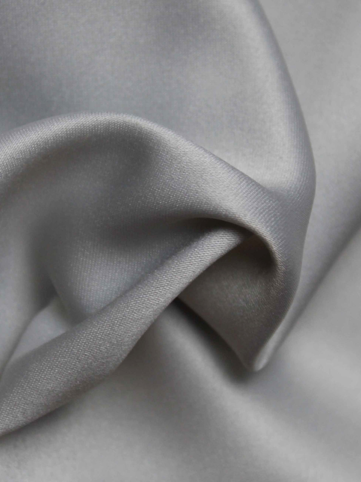 Elfenbeinfarbener weicher Polyester-Satin - Trust