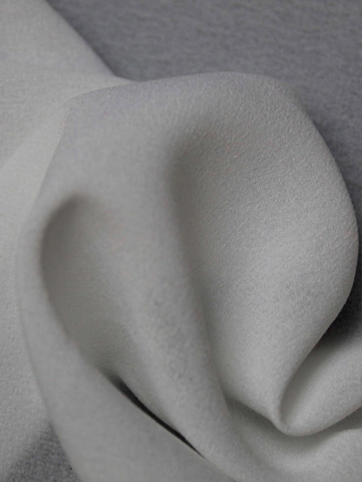 Elfenbein (51) Poly Georgette - P93