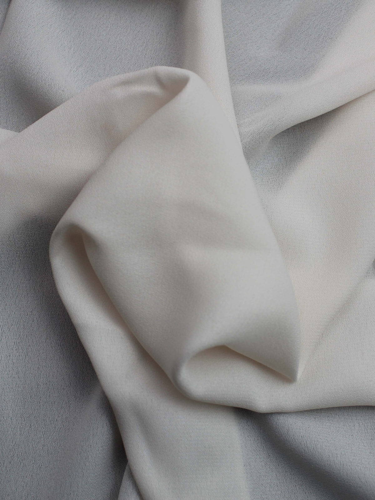 Recycelter Kreppstoff in Muschelrosa - PB4007