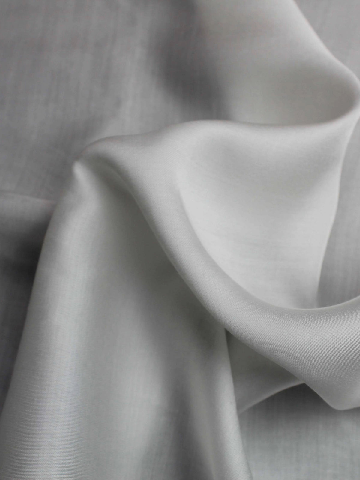 Elfenbein Feiner Satin - 110cm Breite - PH5012