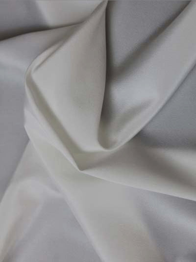 Elfenbein-Stretch-Crêpe de Chine – PS4003