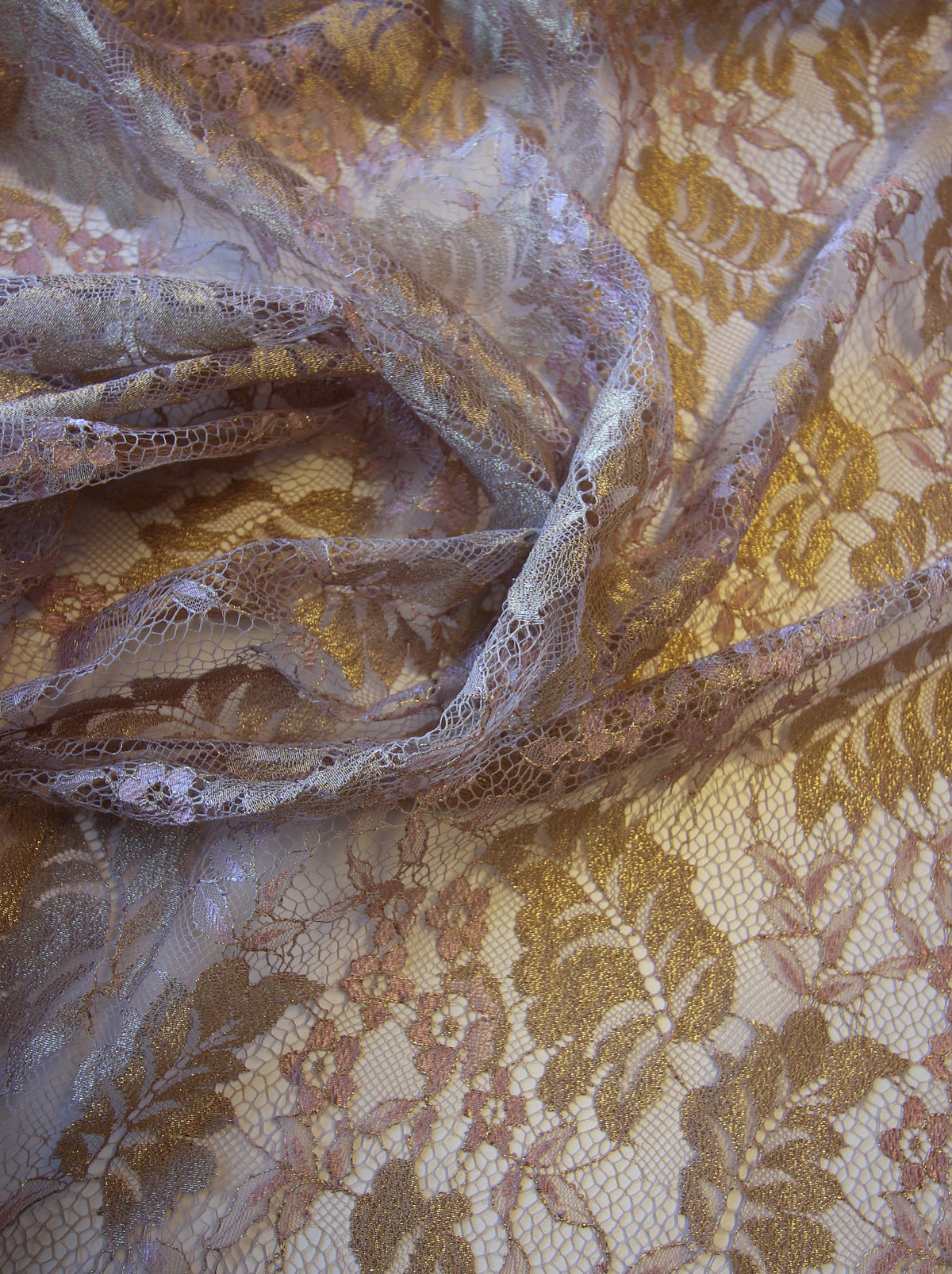 Rosa Raschel-Spitze – Wren