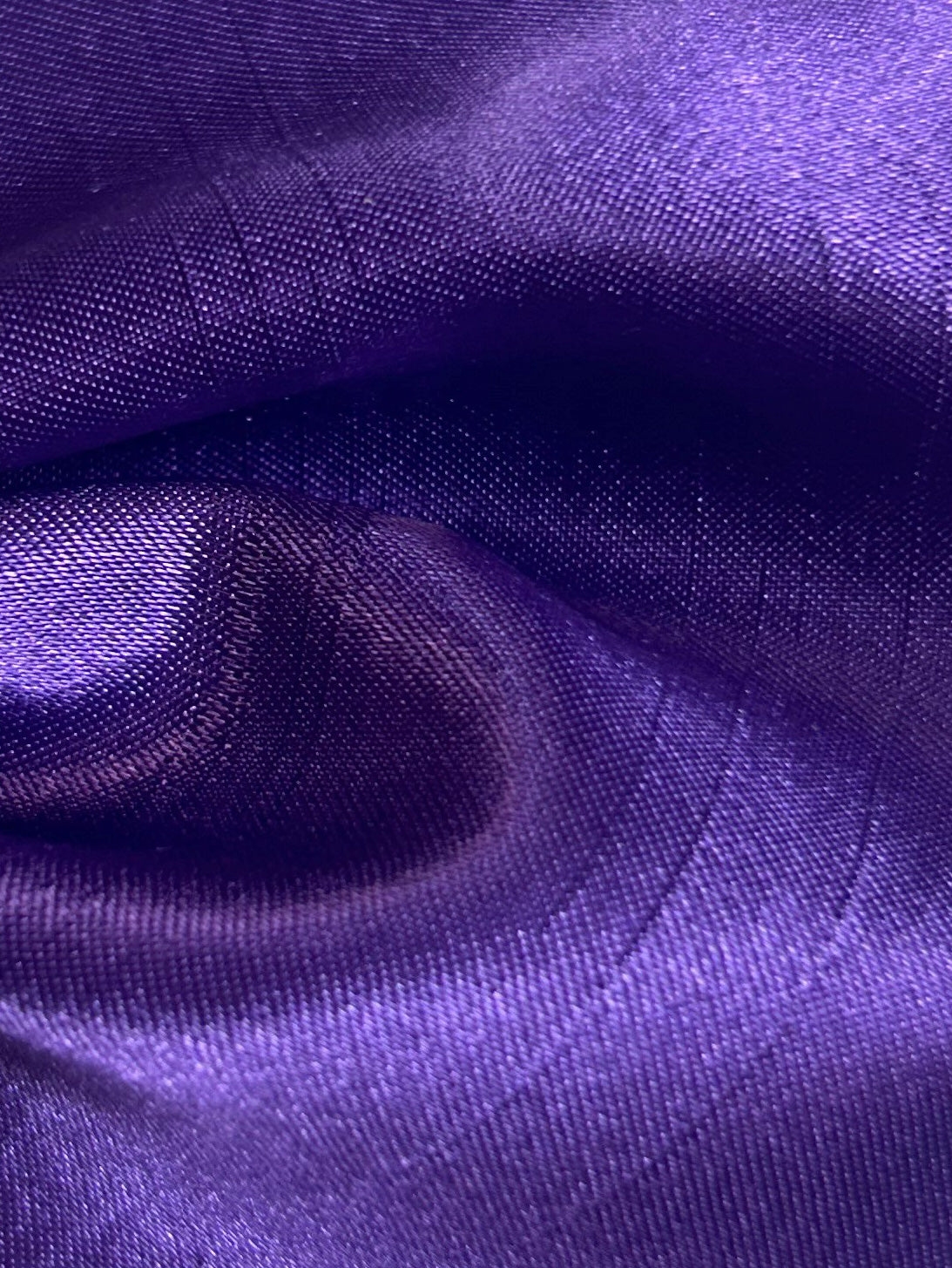 Lila Dupion aus Polyester mit Satinrücken - Klarheit