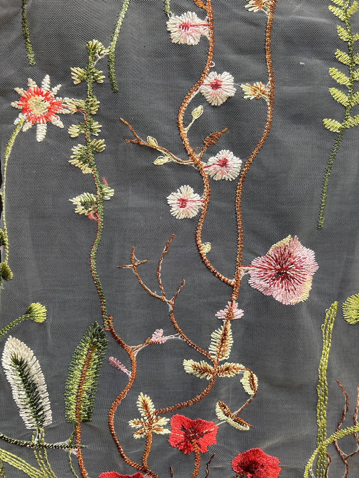 Mintfarbene bestickte Spitze – Sassi