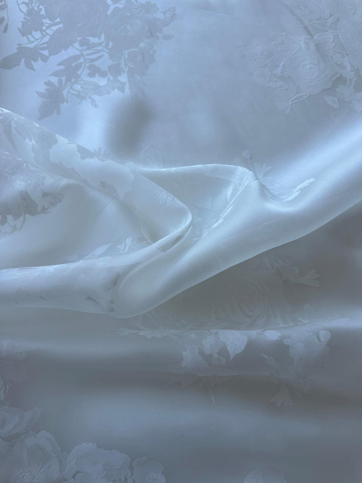 Elfenbeinfarbener bedruckter Seidenorganza - Shania