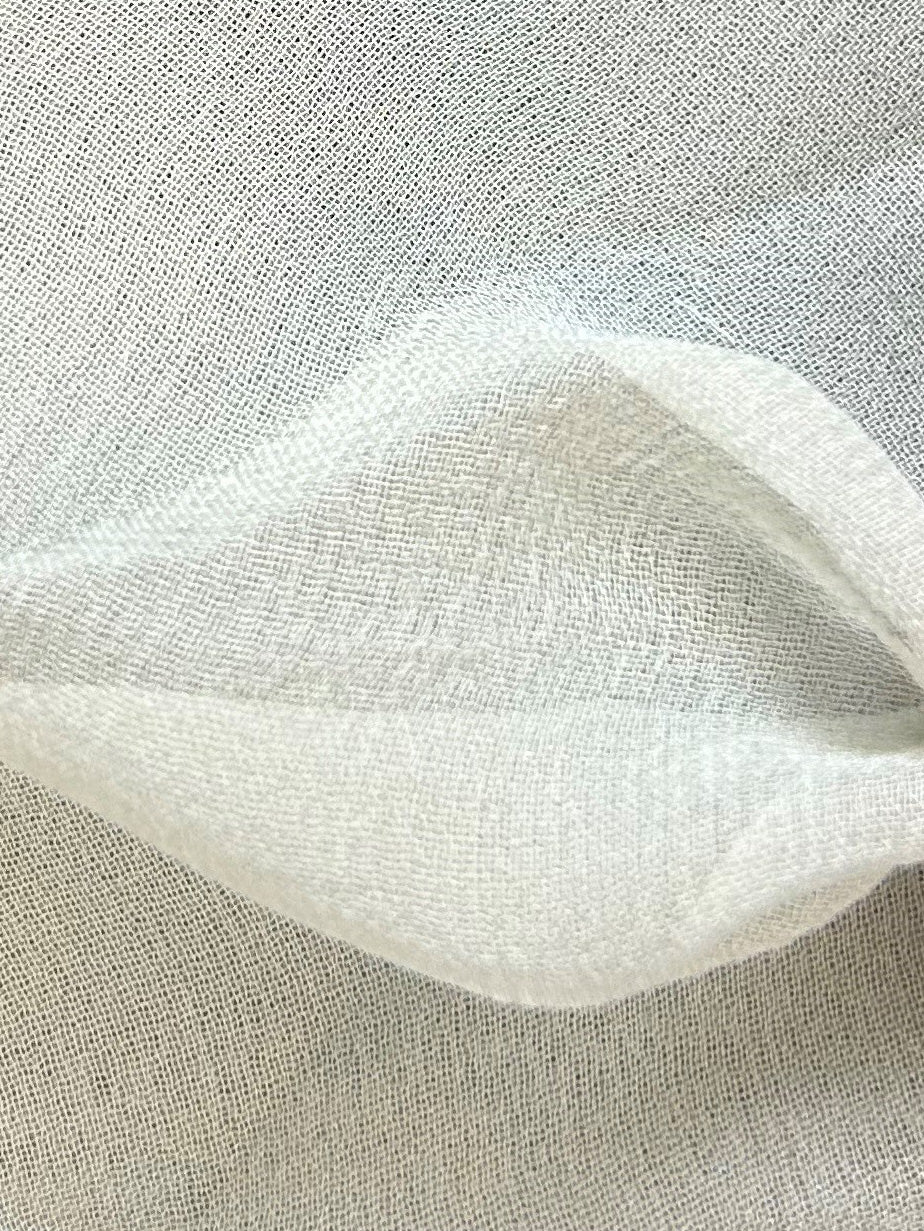 Silberner Seiden-Georgette – Schimmer