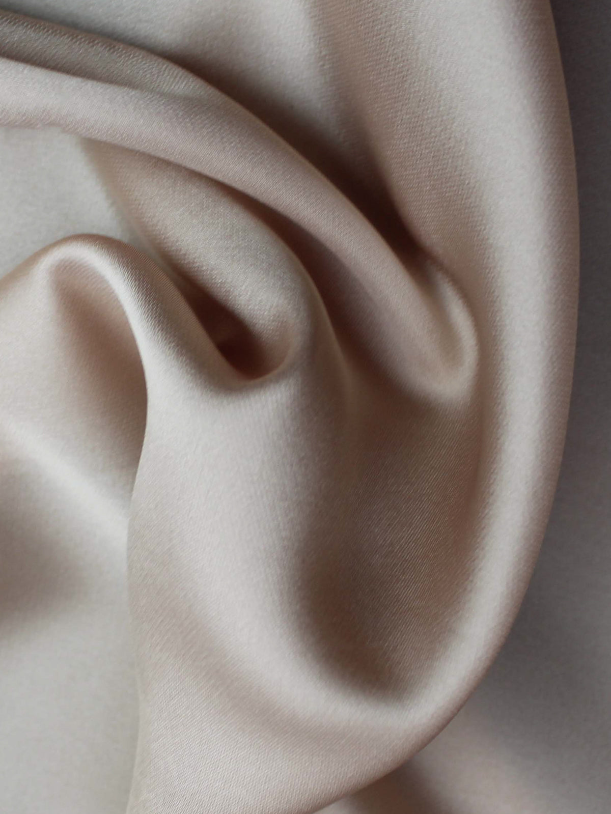 Skin Polyester Satin - P78