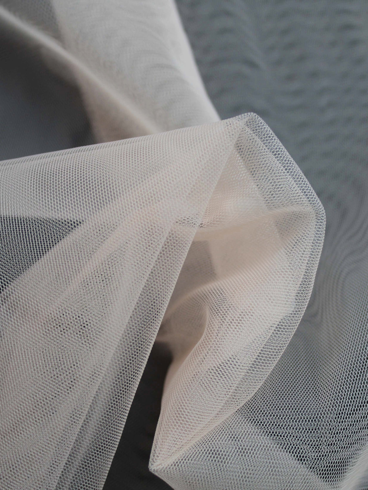 Hellkorallenfarbener Stretch-Tüll - TU0003