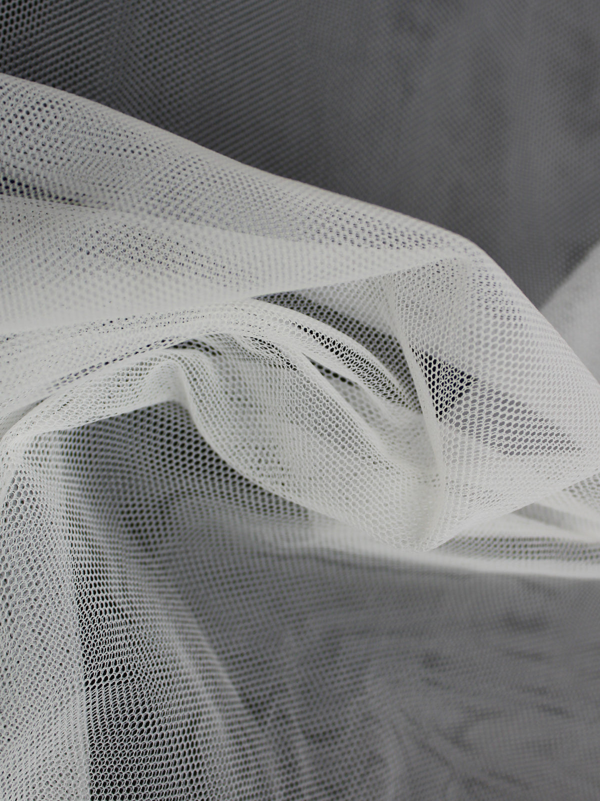 Elfenbeinfarbener Brauttüll für Schleier – TU0055