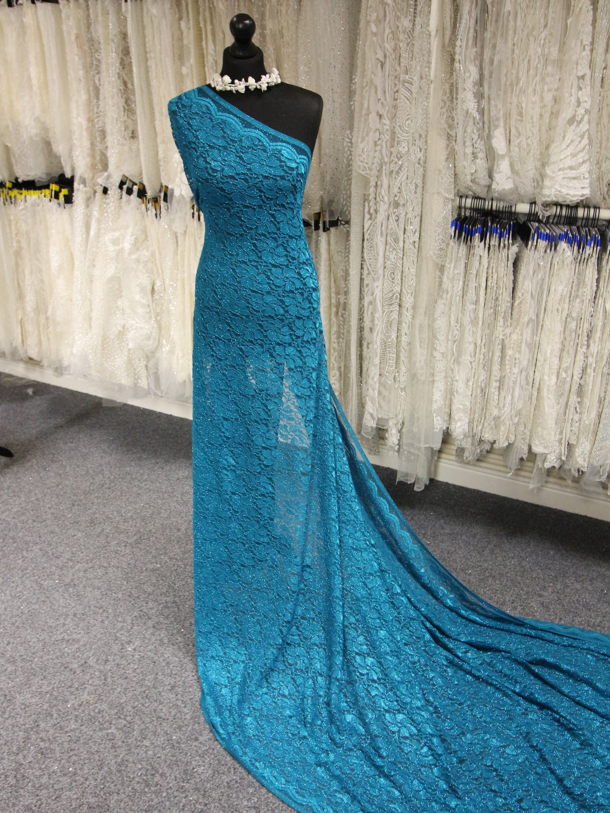 Blaugrüne Stretch-Glitzerspitze – Vindication