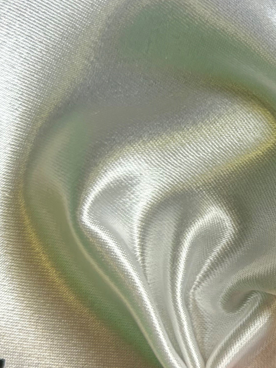 Weißer Polyester-Stretch-Satin - Courage