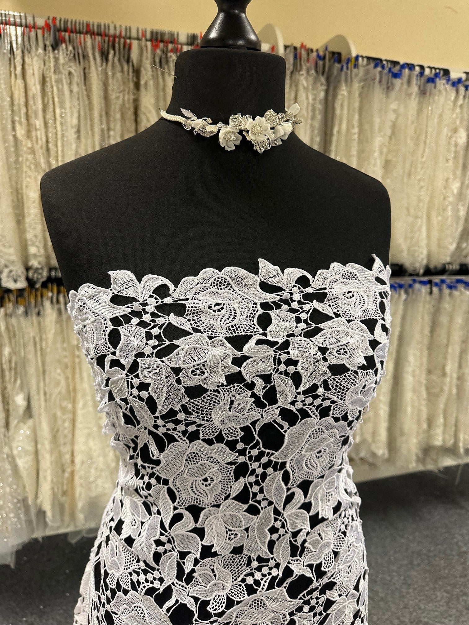 Weiße Guipure-Spitze – Emma