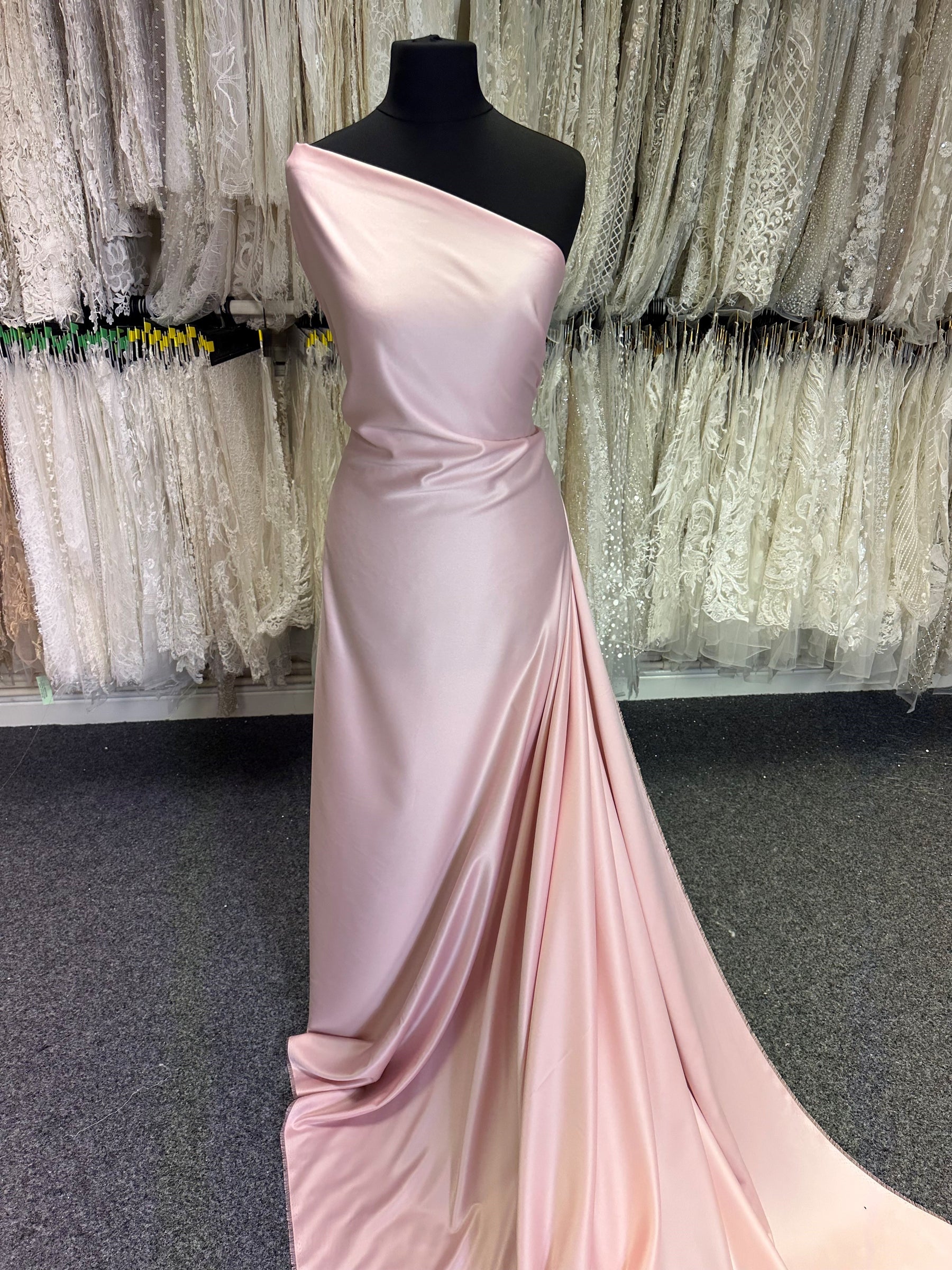 Rosa Polyester Satin - Trust