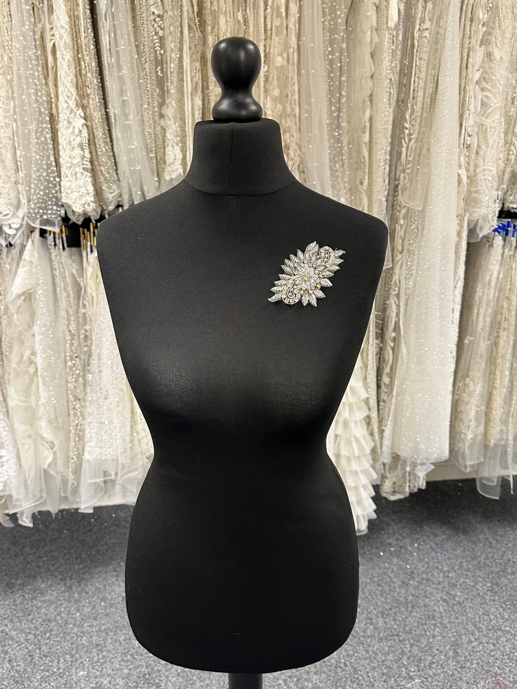 Kristallstickerei - Gleichgewicht