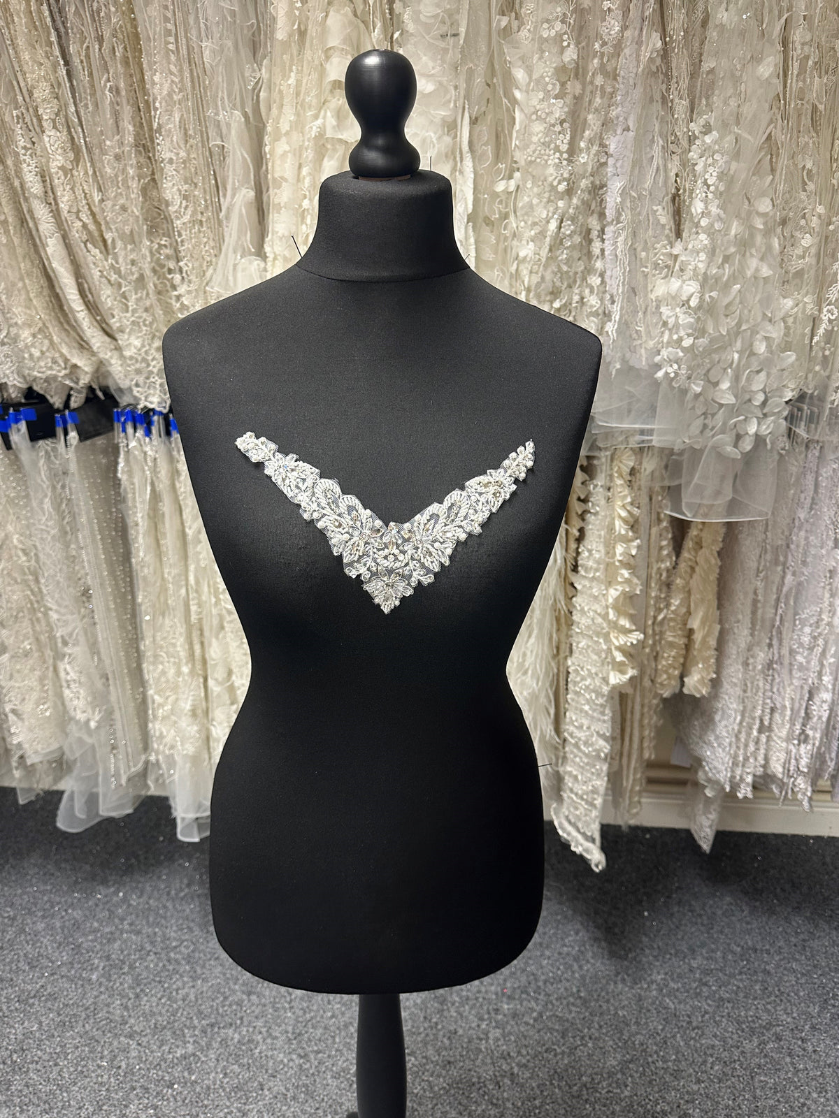 Kristallstickerei - Amor