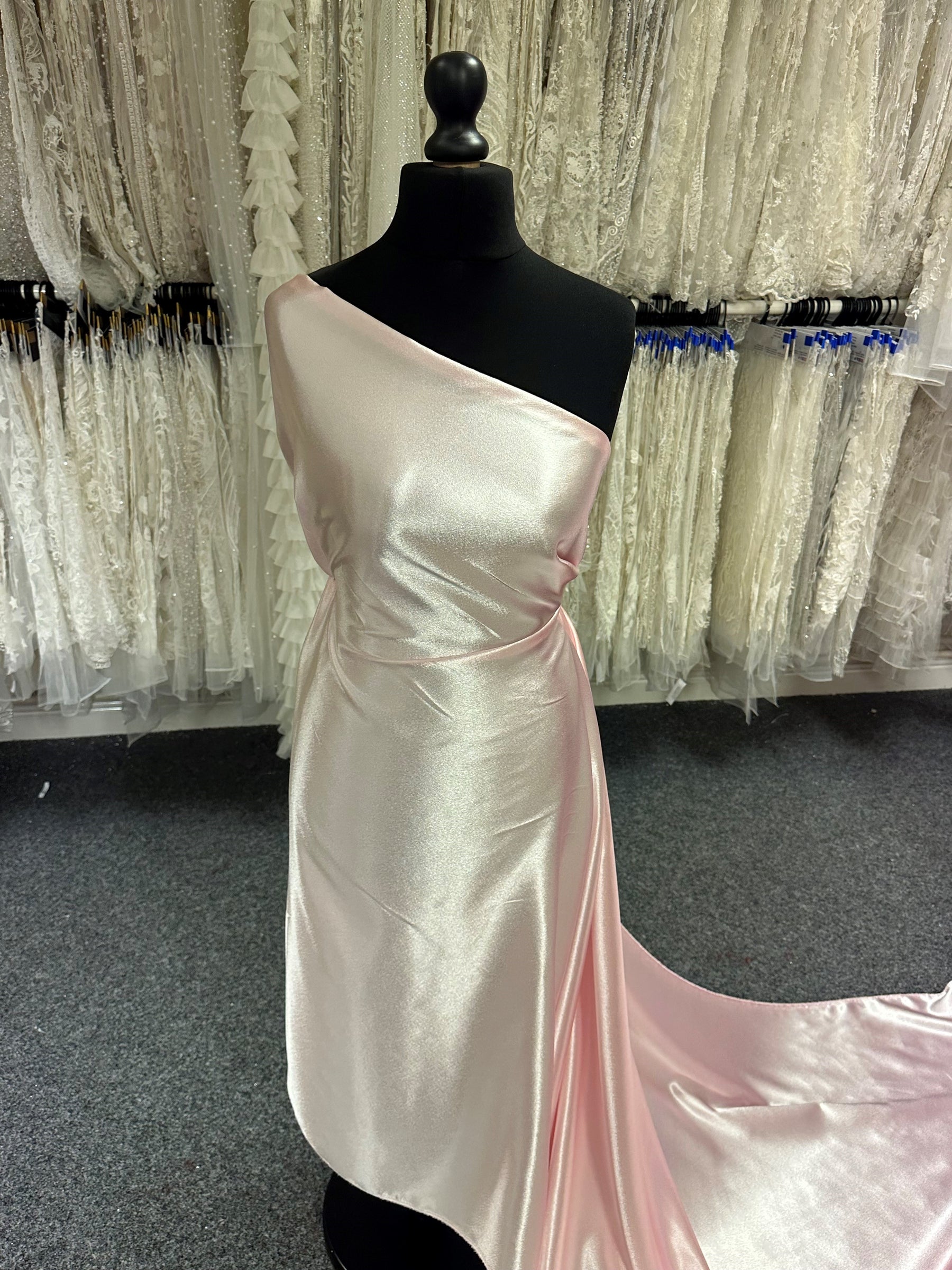 Rosa Polyester-Krepp-Rückensatin – Desire