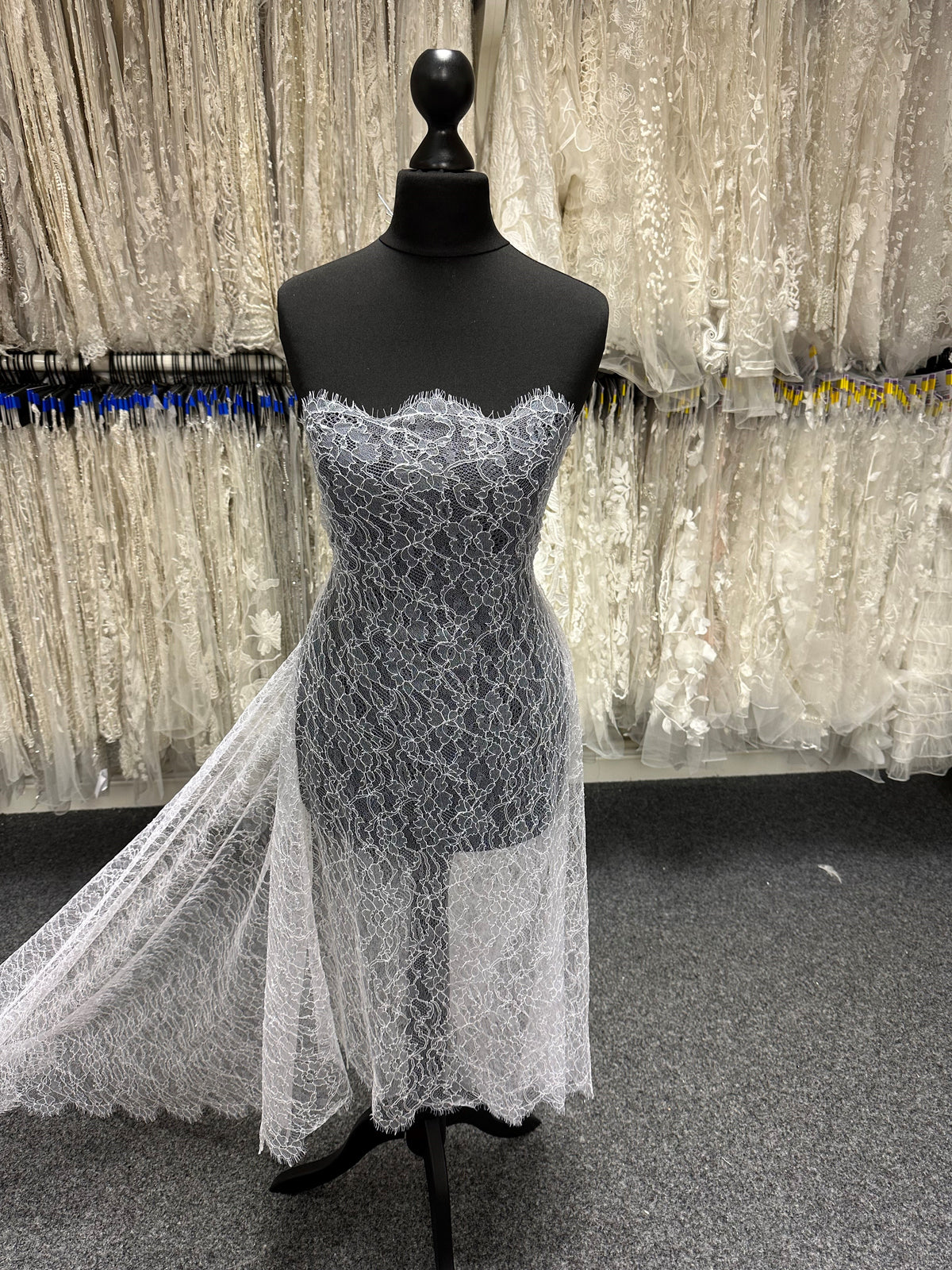 Weiße Chantilly-Spitze - Samantha