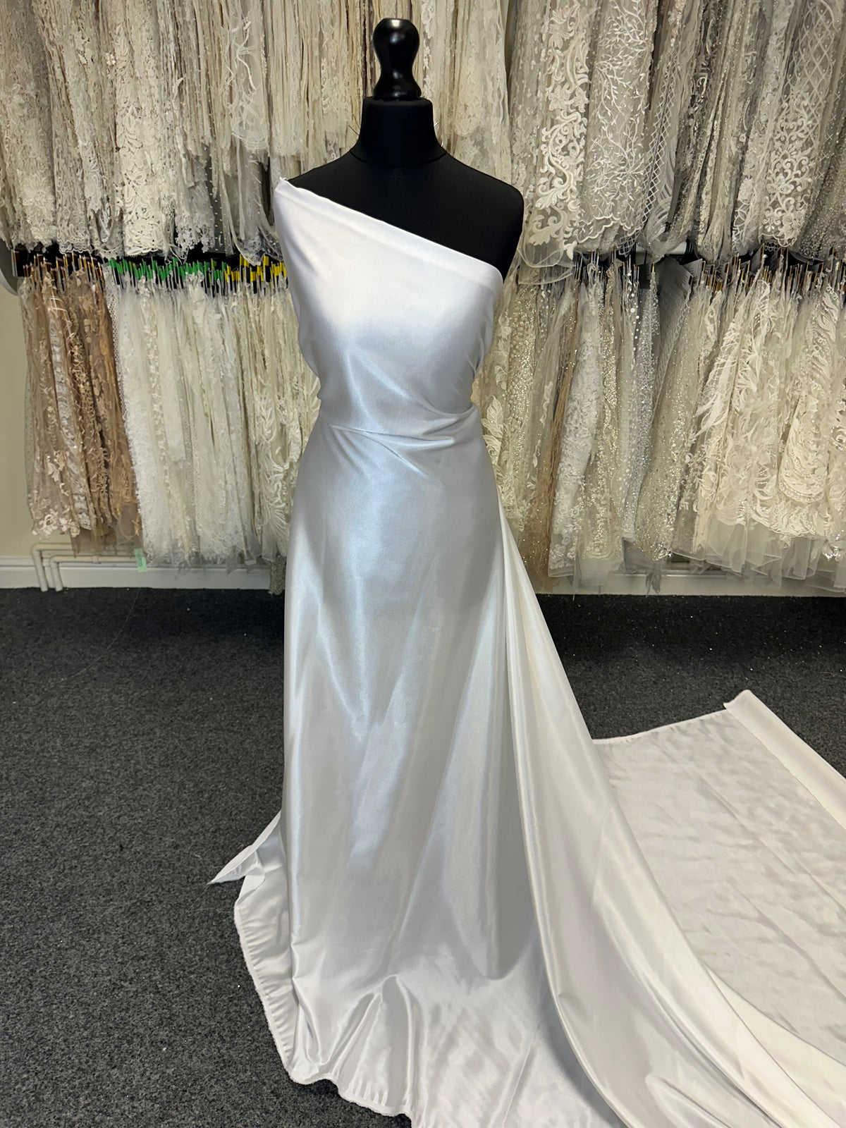 Weißer Polyester-Stretch-Satin - Wisdom