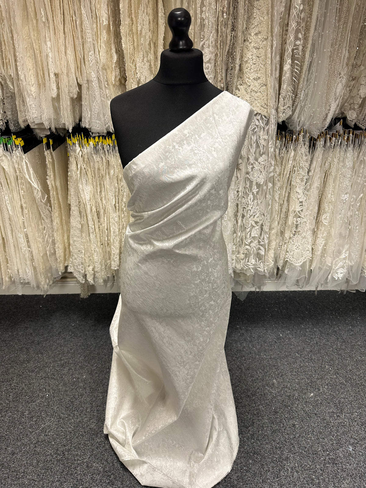 Elfenbeinfarbener Jacquard-Brokat - Suffolk