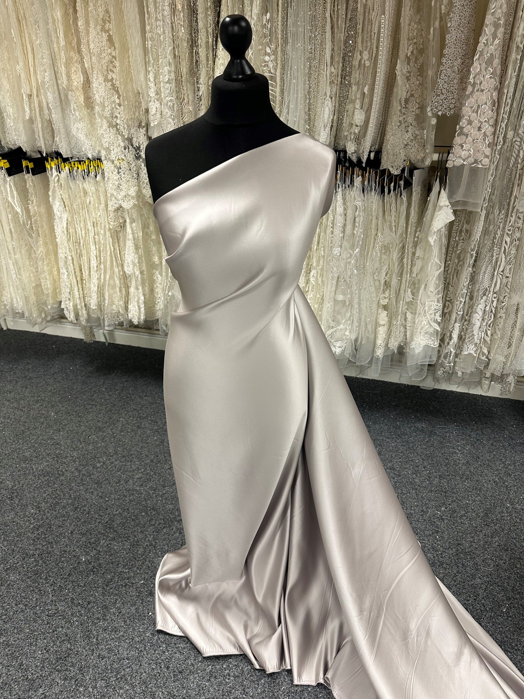 Perlmutt-Polyester-Duchess-Satin – Supreme