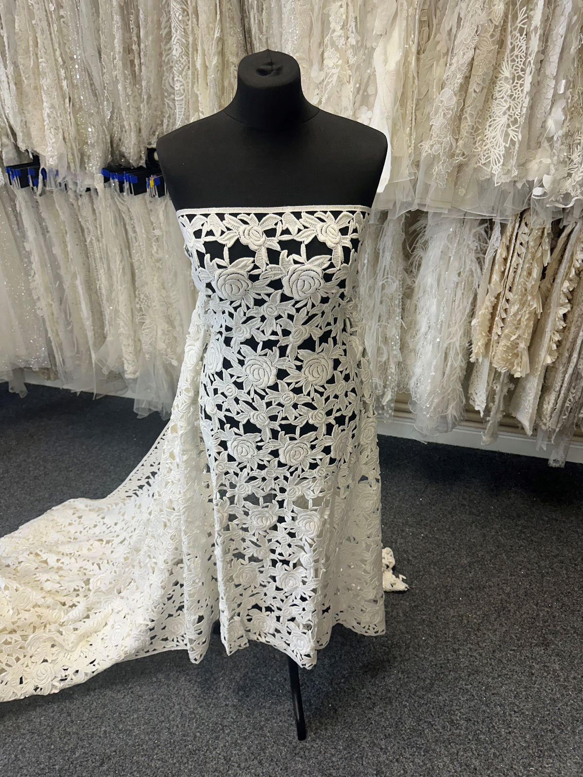 Elfenbeinfarbene Guipure-Spitze - Siff