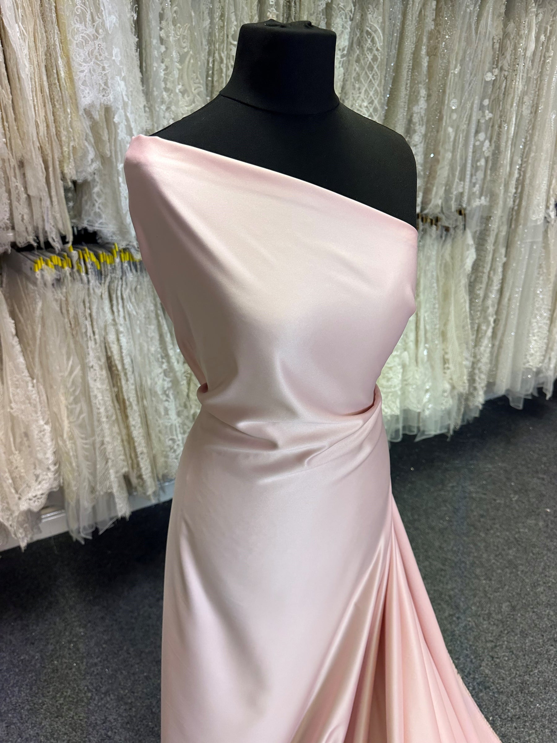 Rosa Polyester Satin - Trust