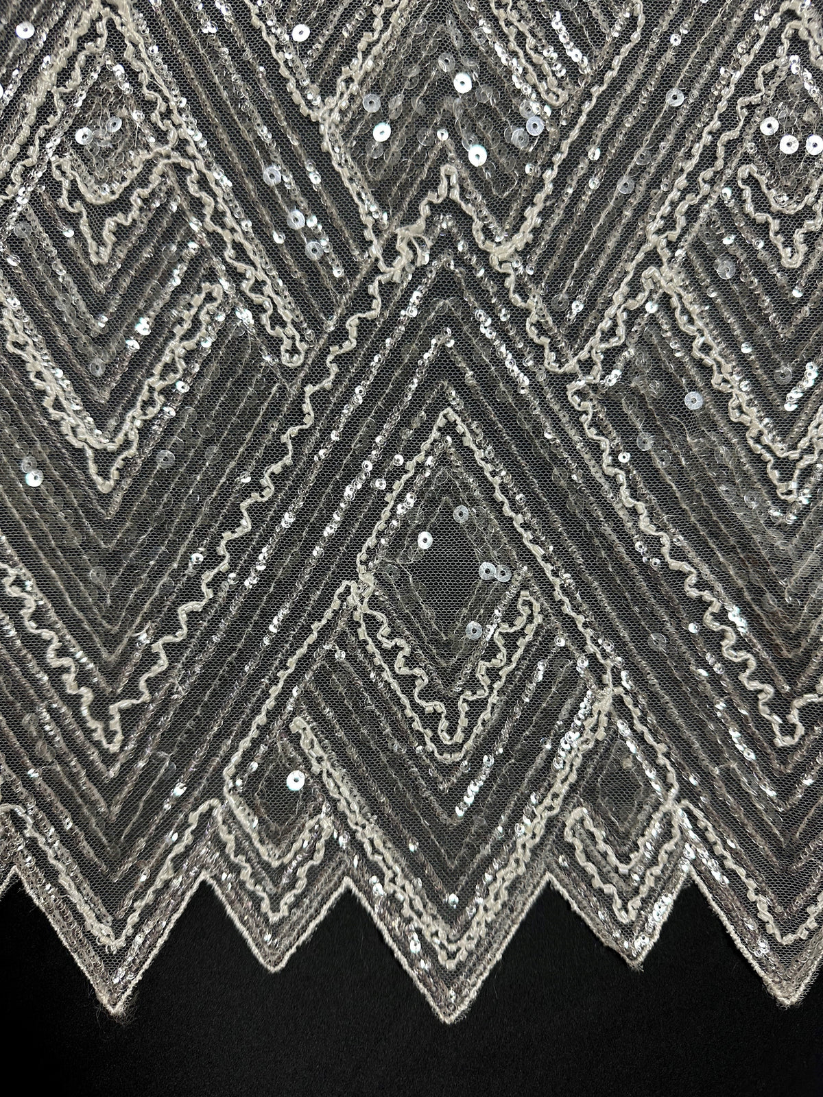 Elfenbeinfarbener Paillettentüll – Angola