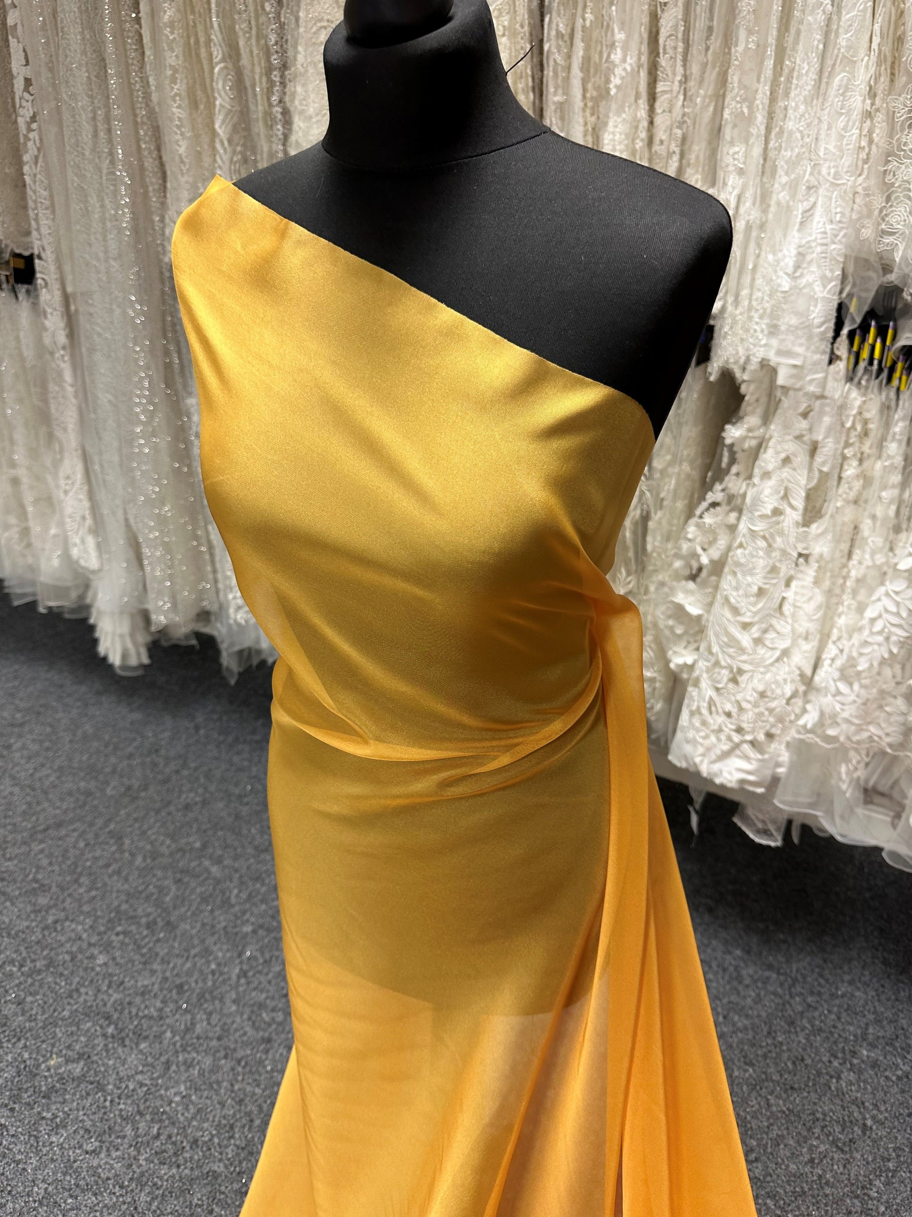 Safran-Polyester-Chiffon – Honesty