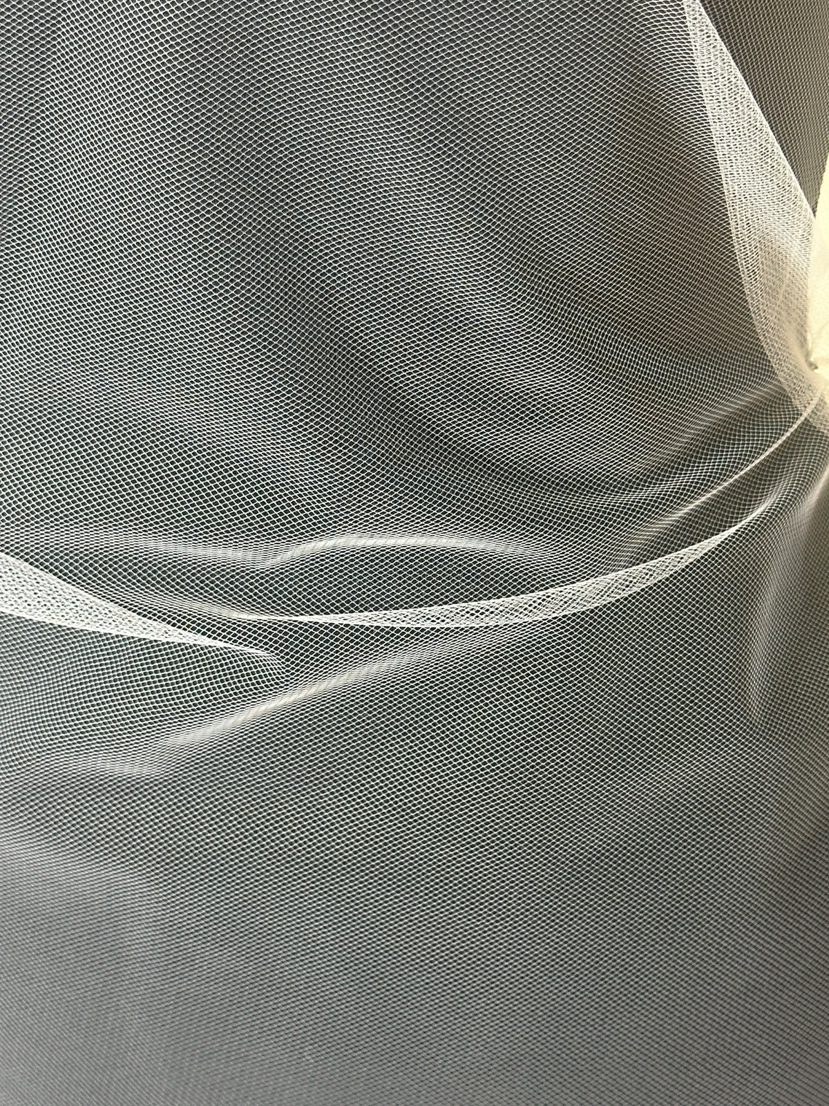 Weißer Brauttüll für Schleier – Romance