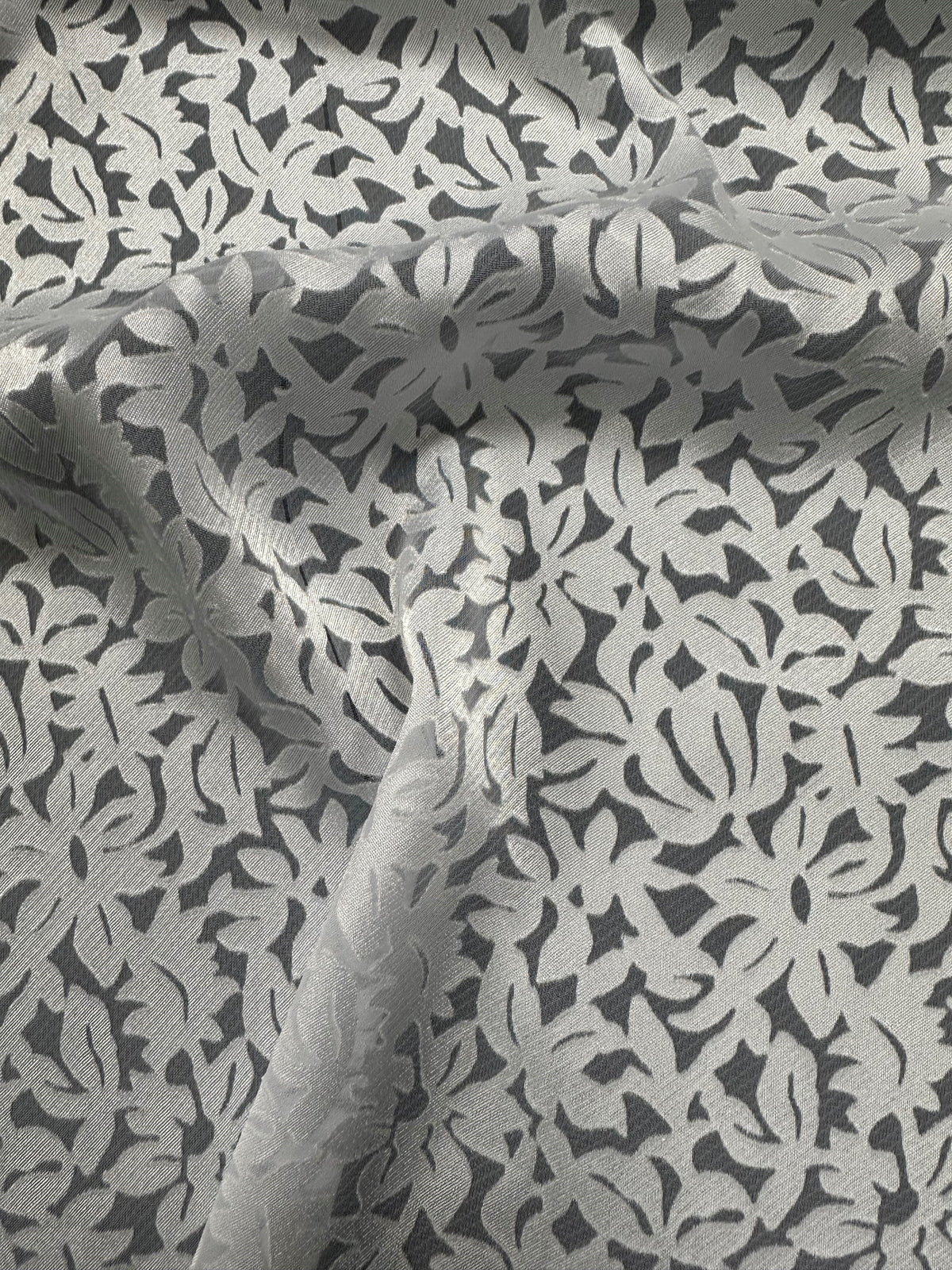 Weißes Braut-Devoré - Amuse