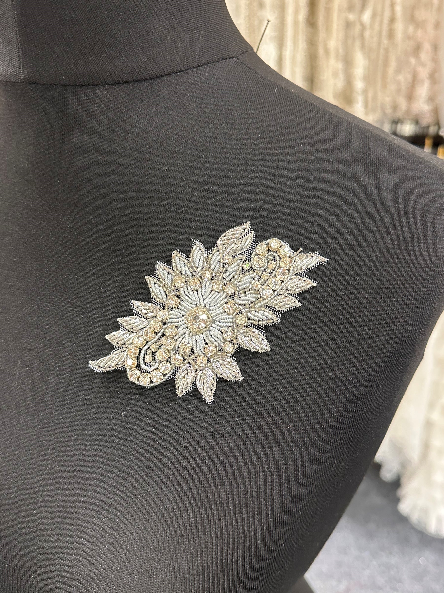 Kristallstickerei - Gleichgewicht