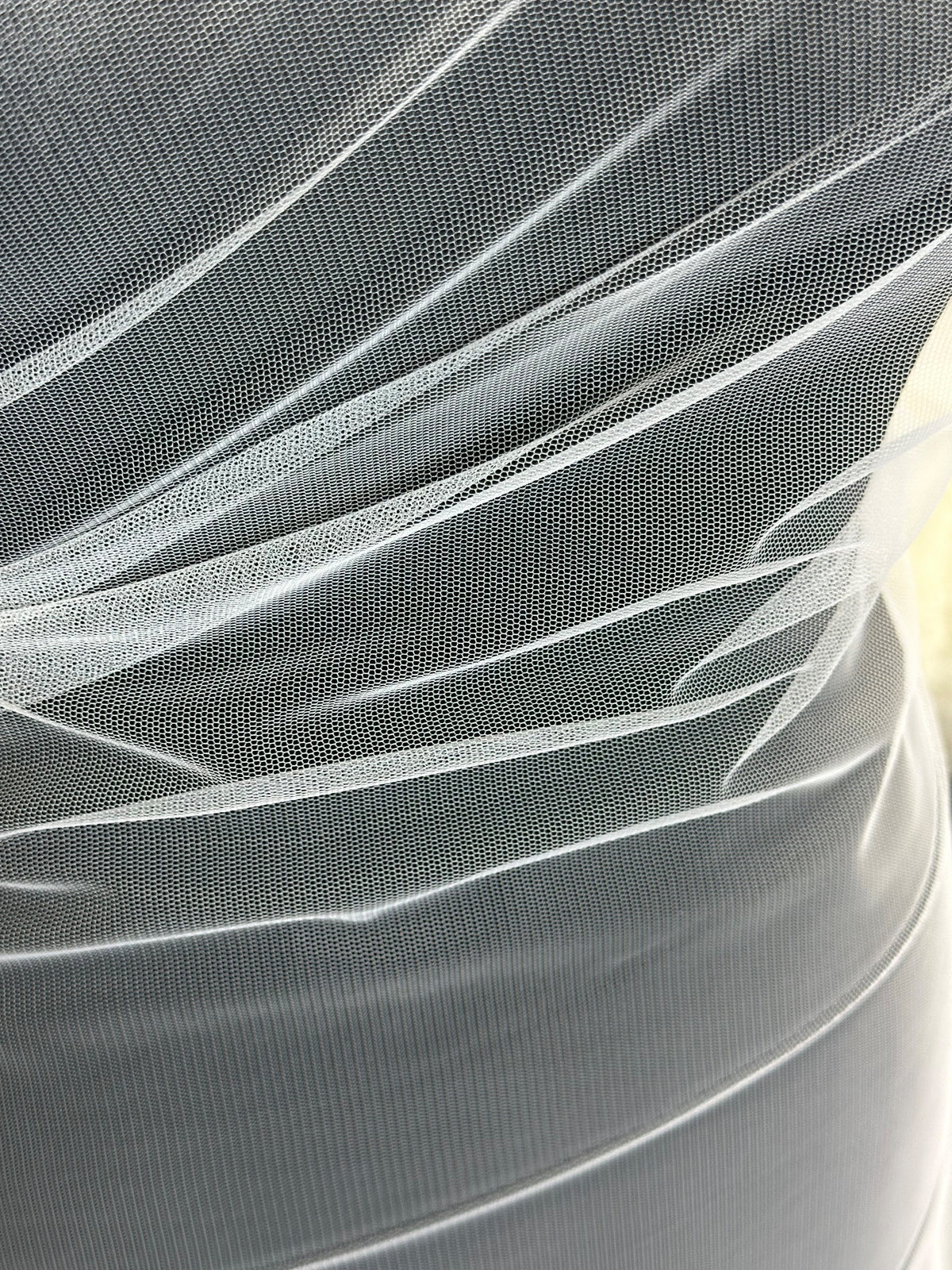 Weißer Tüll - Karneval