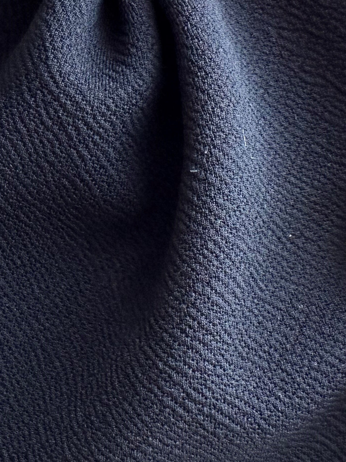 Schwarzer, schwerer Stretch-Polyester-Crêpe - Suzette