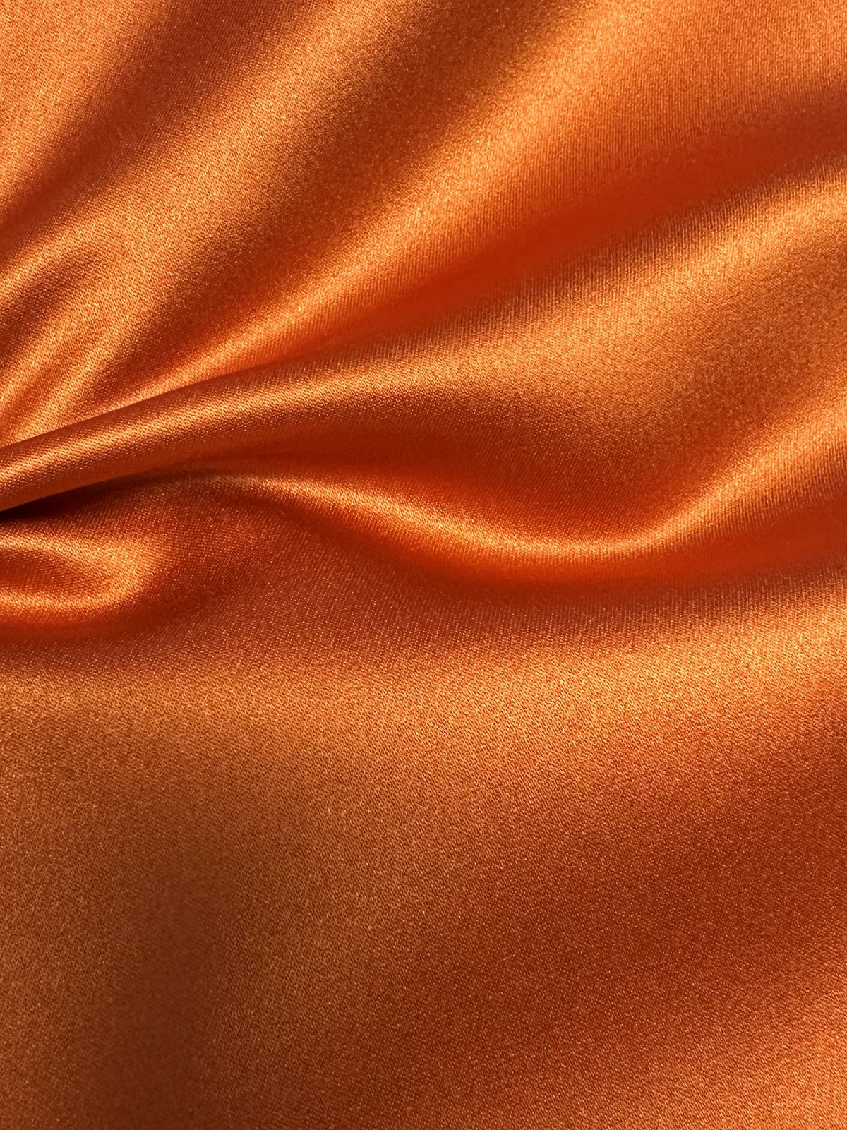 Polyestersatin in gebranntem Orange – Classique