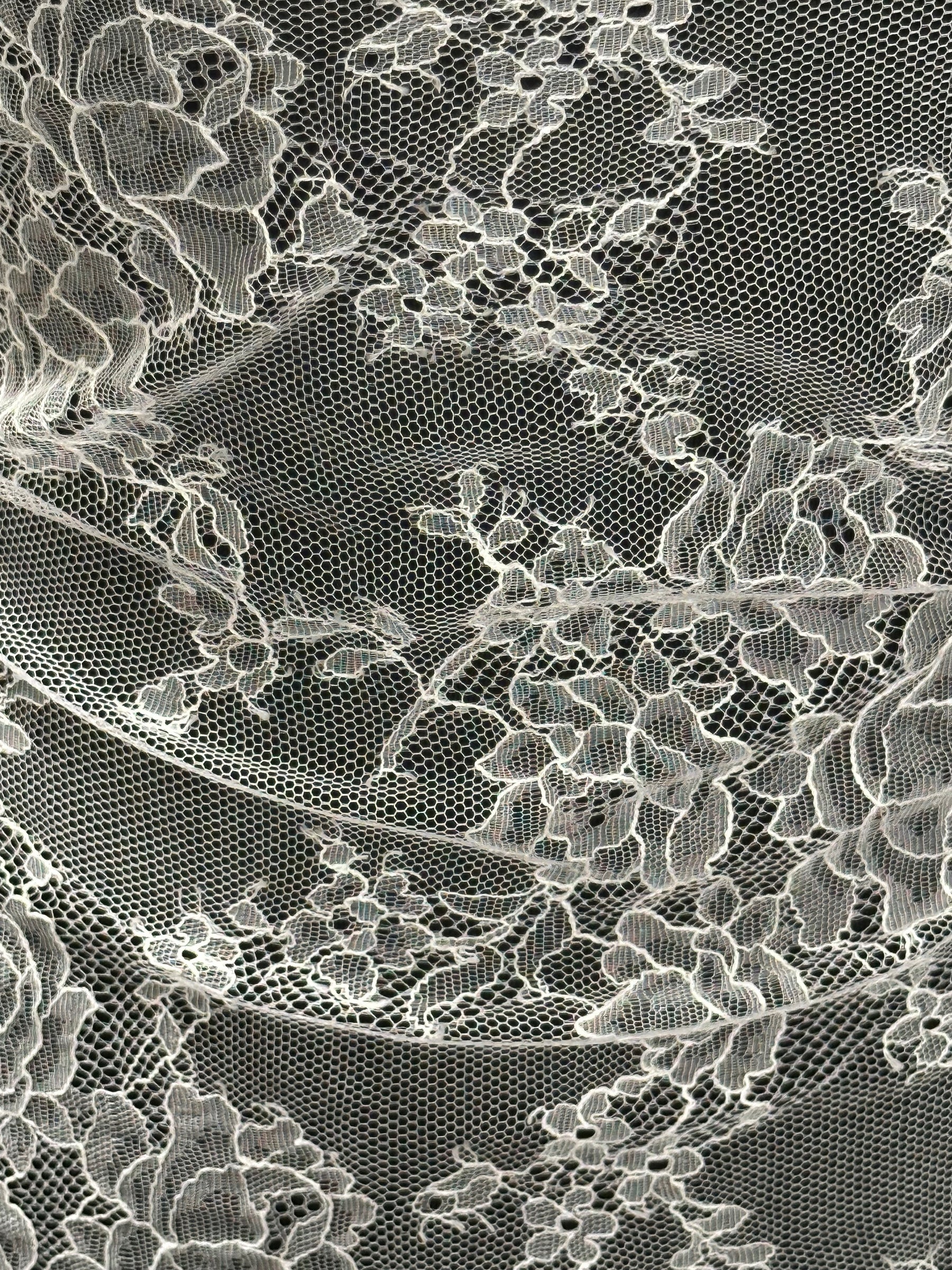 Elfenbeinfarbene Chantilly-Spitze – Camden
