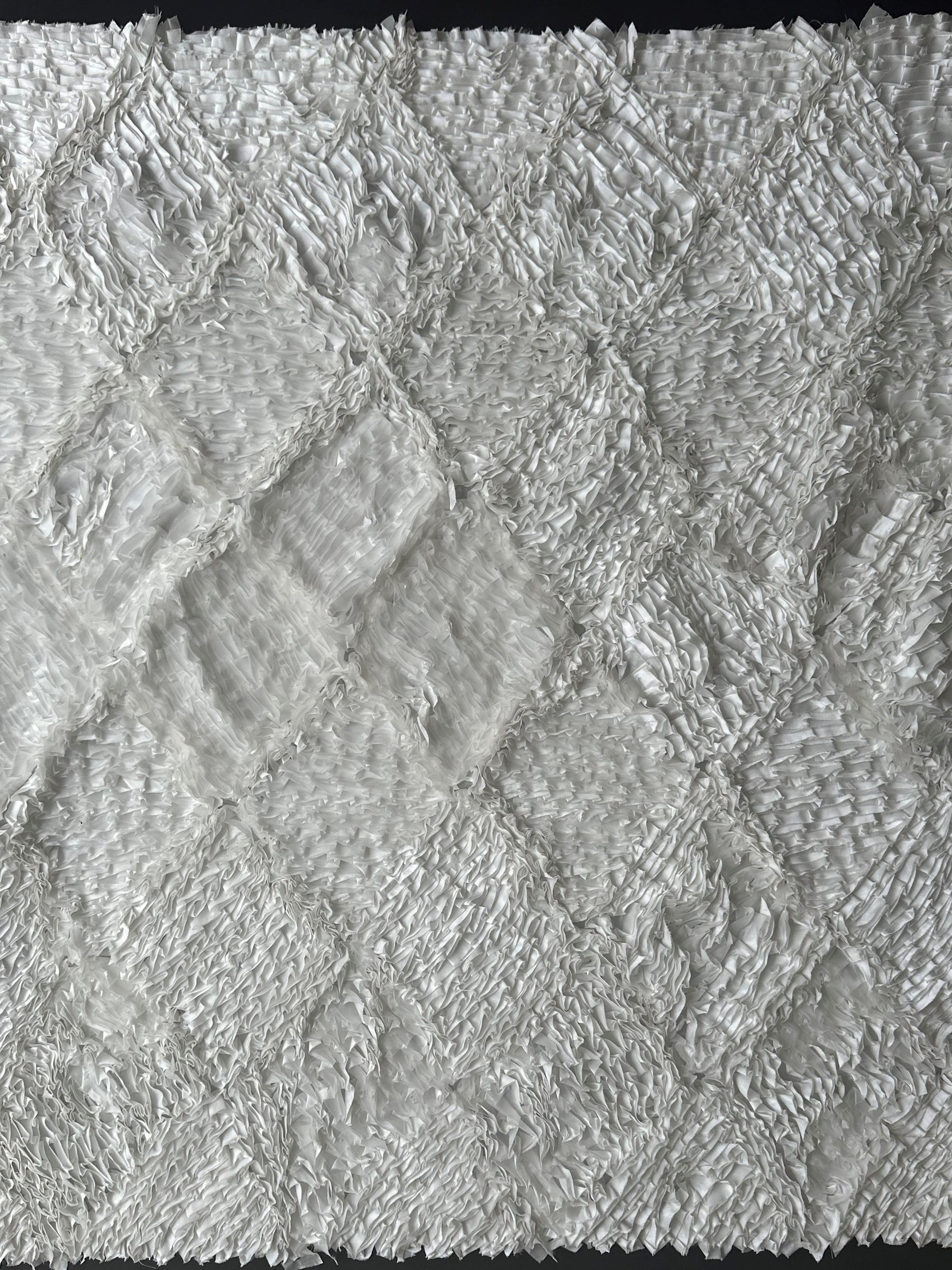 Elfenbeinfarbene Couture-Stickerei – Mystique