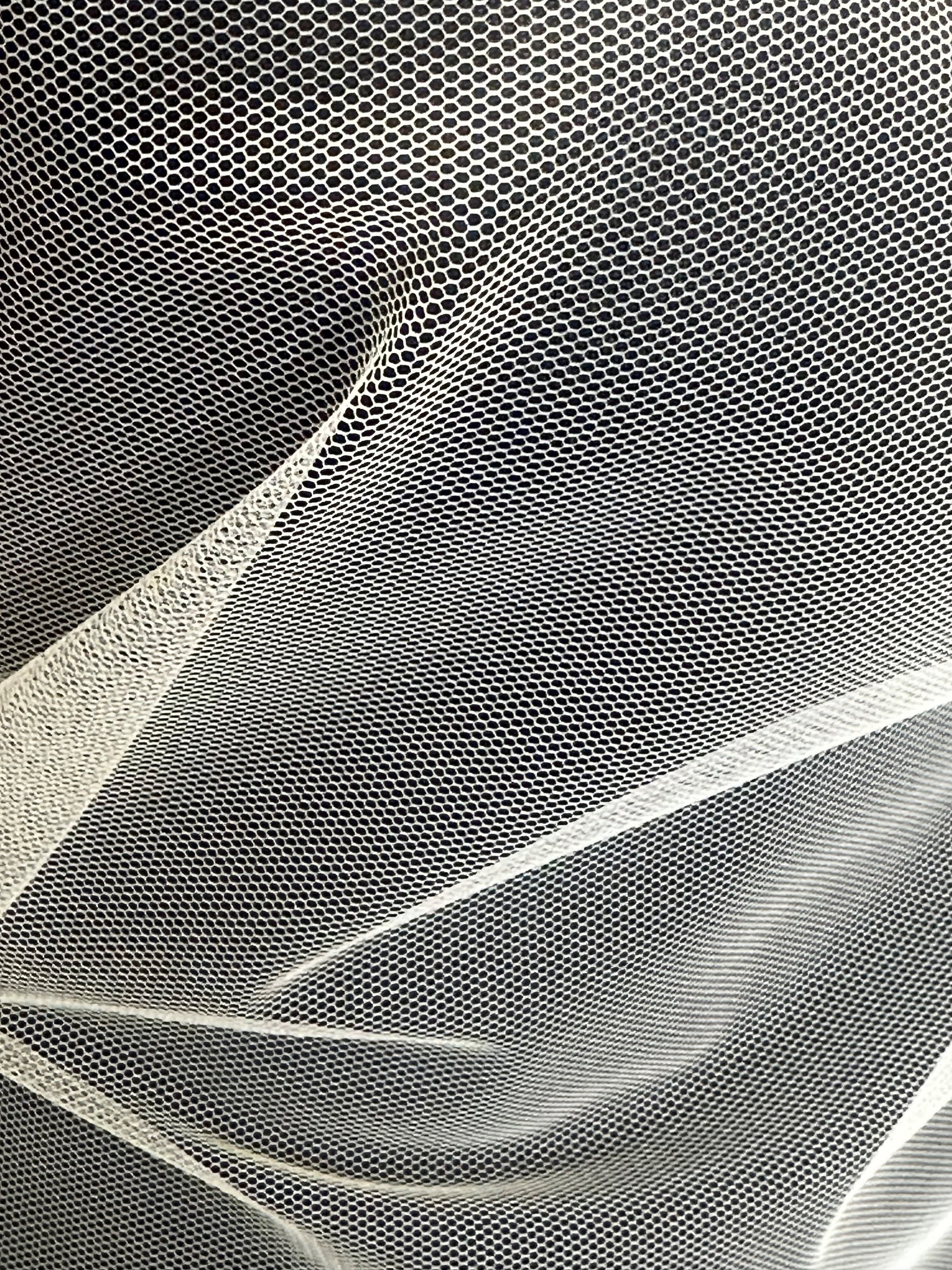 Elfenbeinfarbenes Netzkleid - Maestro