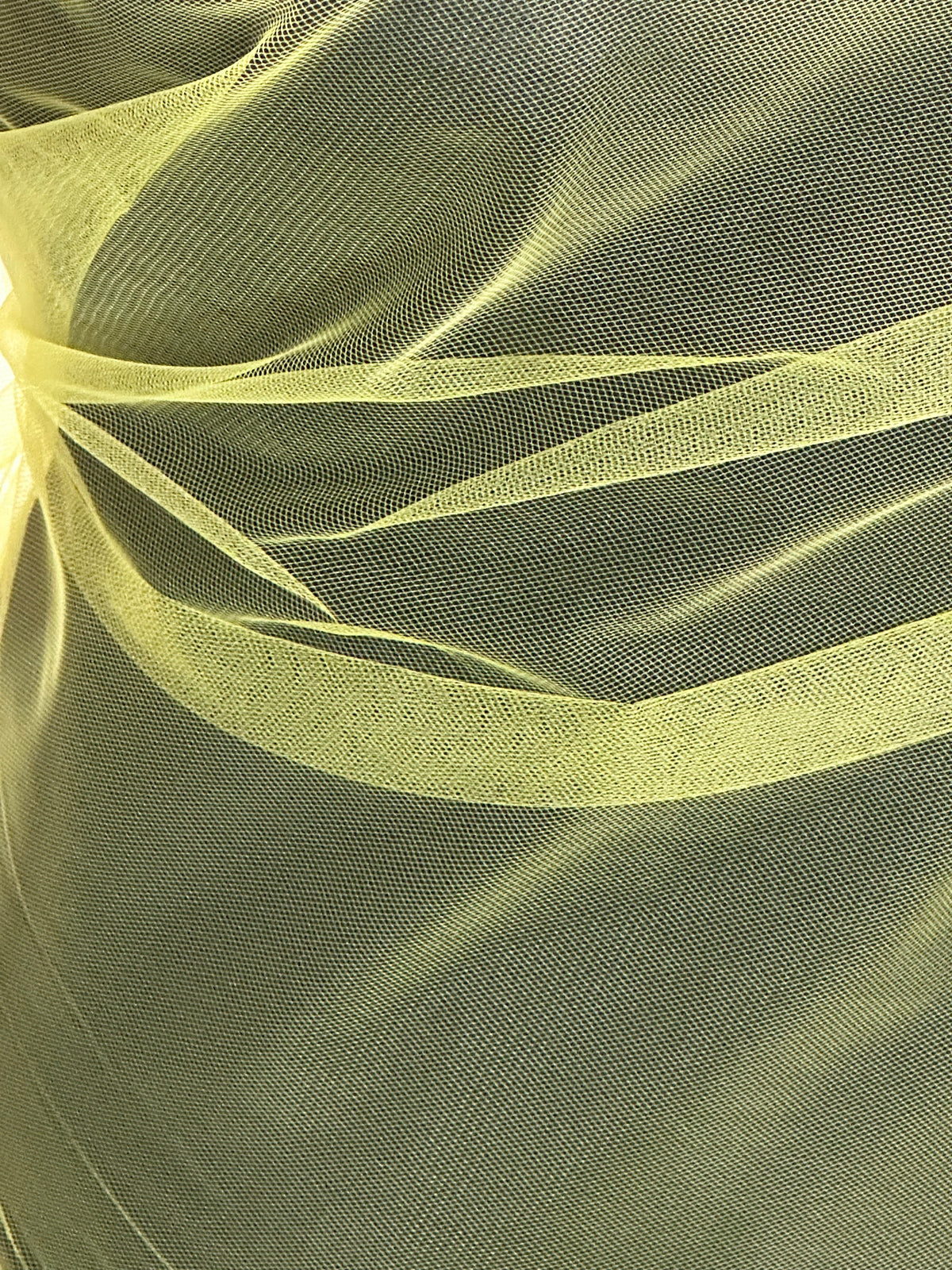 Gelber Tüll für Schleier – Climax