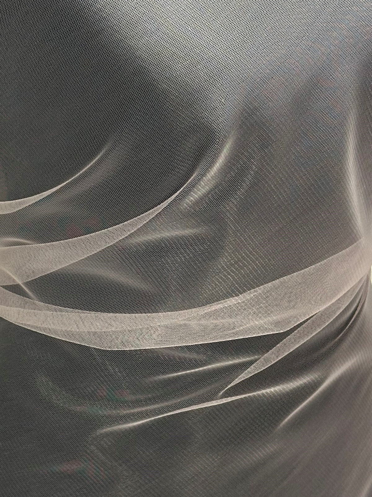 Weicher Stretch-Tüll in Nelkenfarbe – Impetus