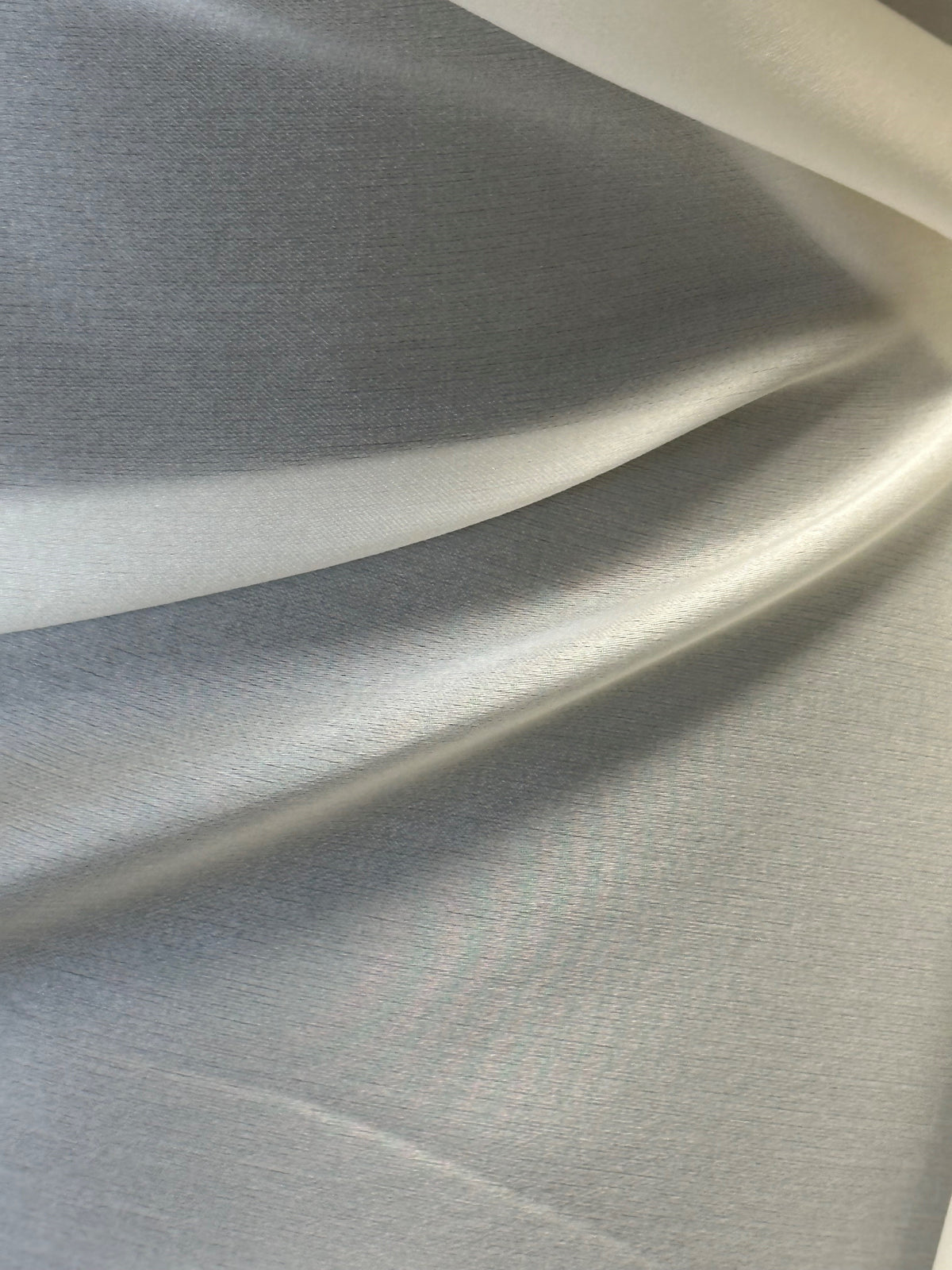 Seidensatin-Organza - Charm