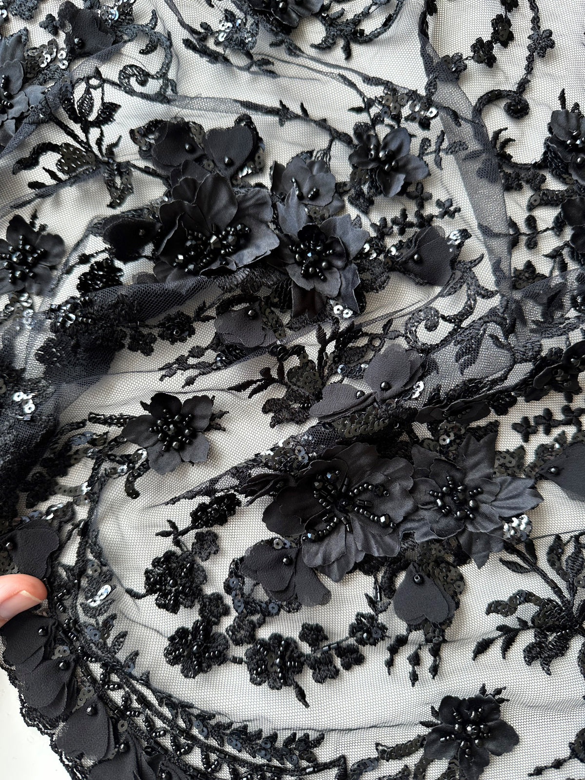 Schwarze Perlenspitze - Audumi