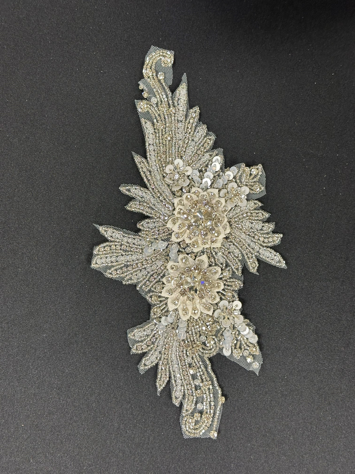 Kristallstickerei - Daphne