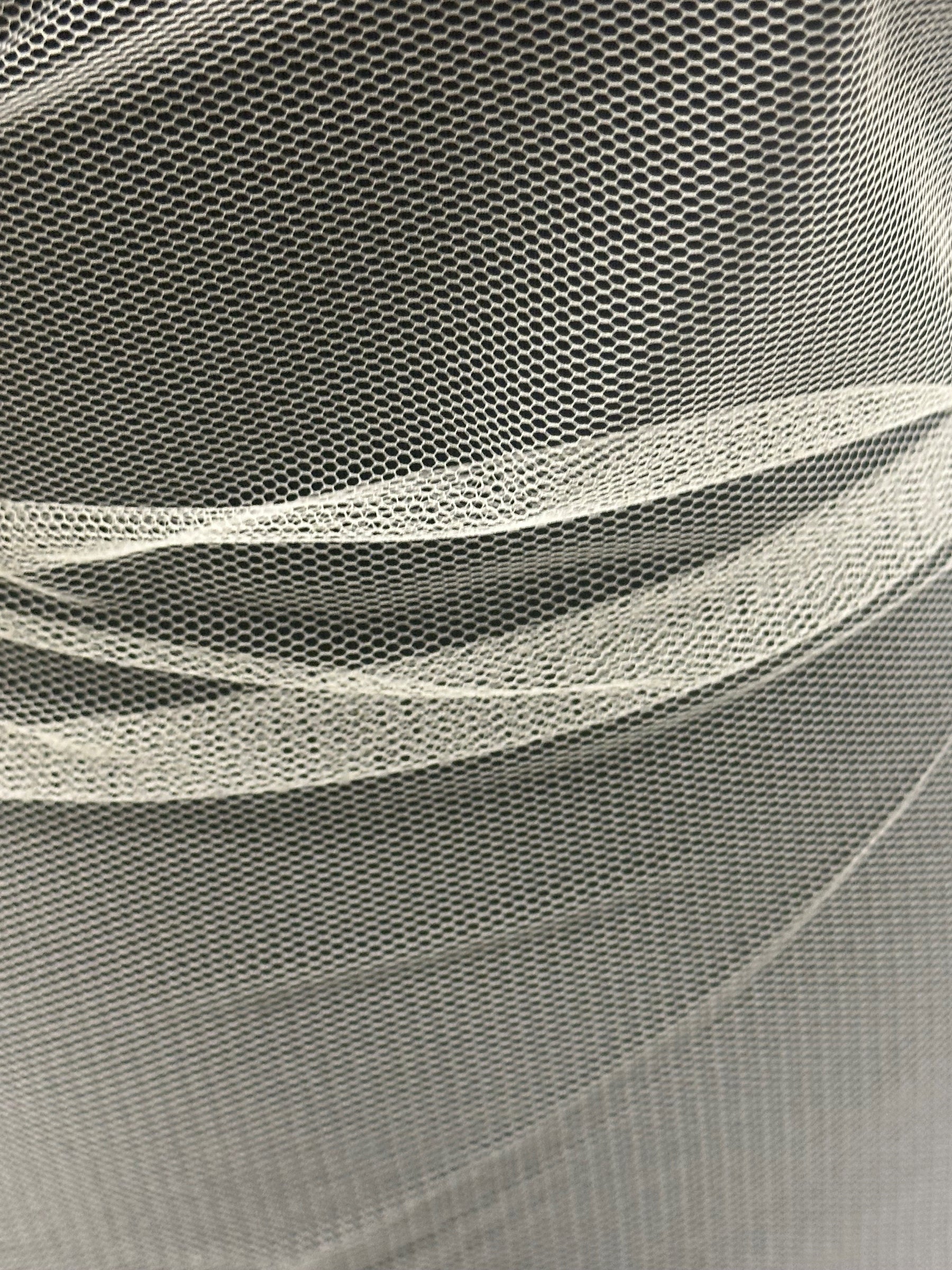 Seidenweißes, weiches Tüllkleid - Symphony