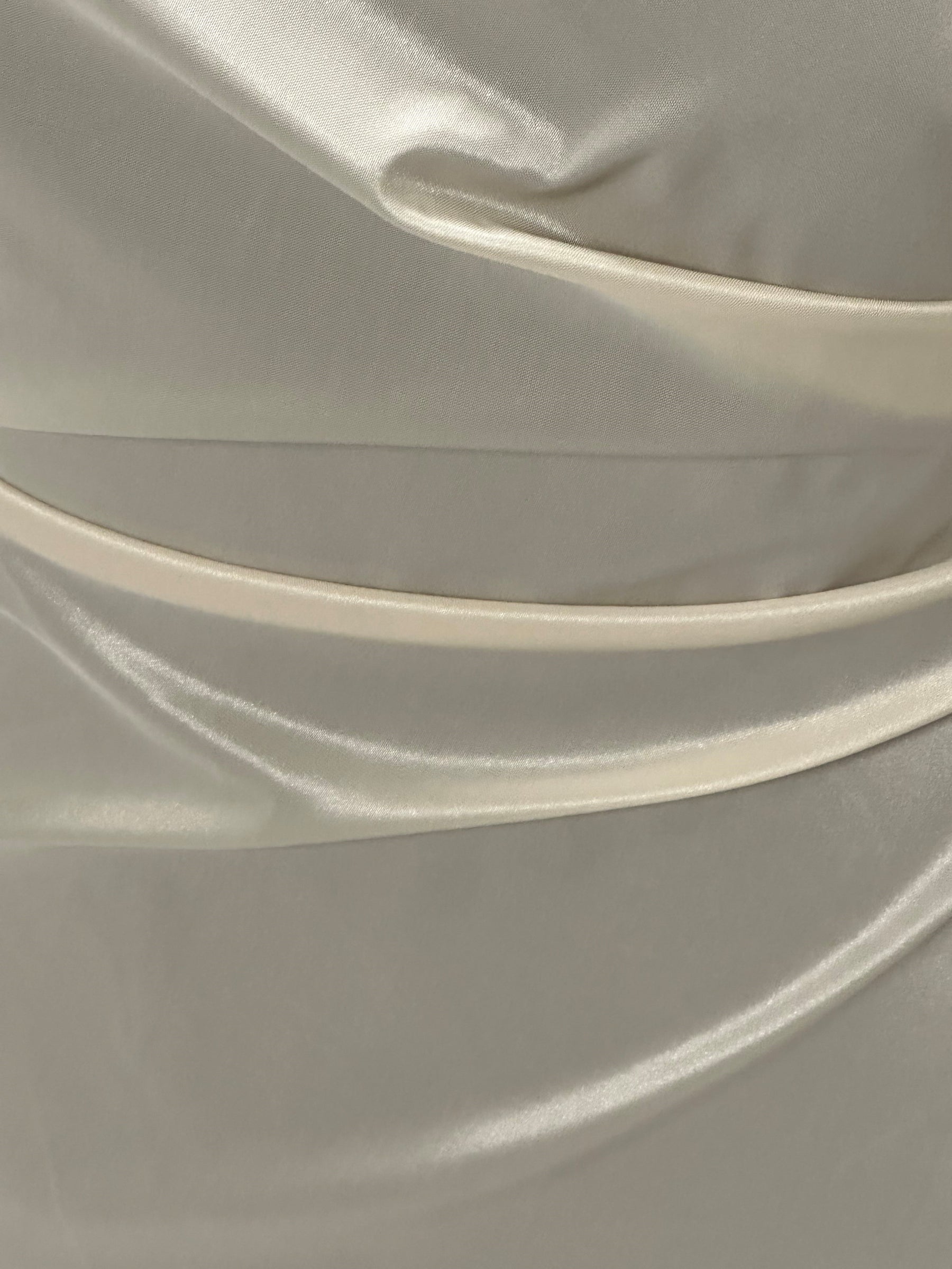 Champagnerfarbener Polyestertaft - Eleganz