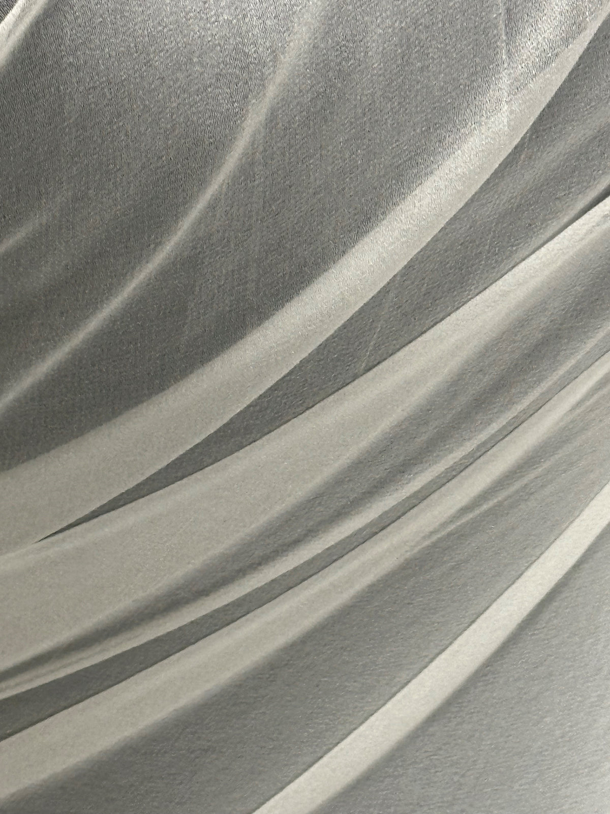 Elfenbeinfarbener Seiden-Georgette – Marquis