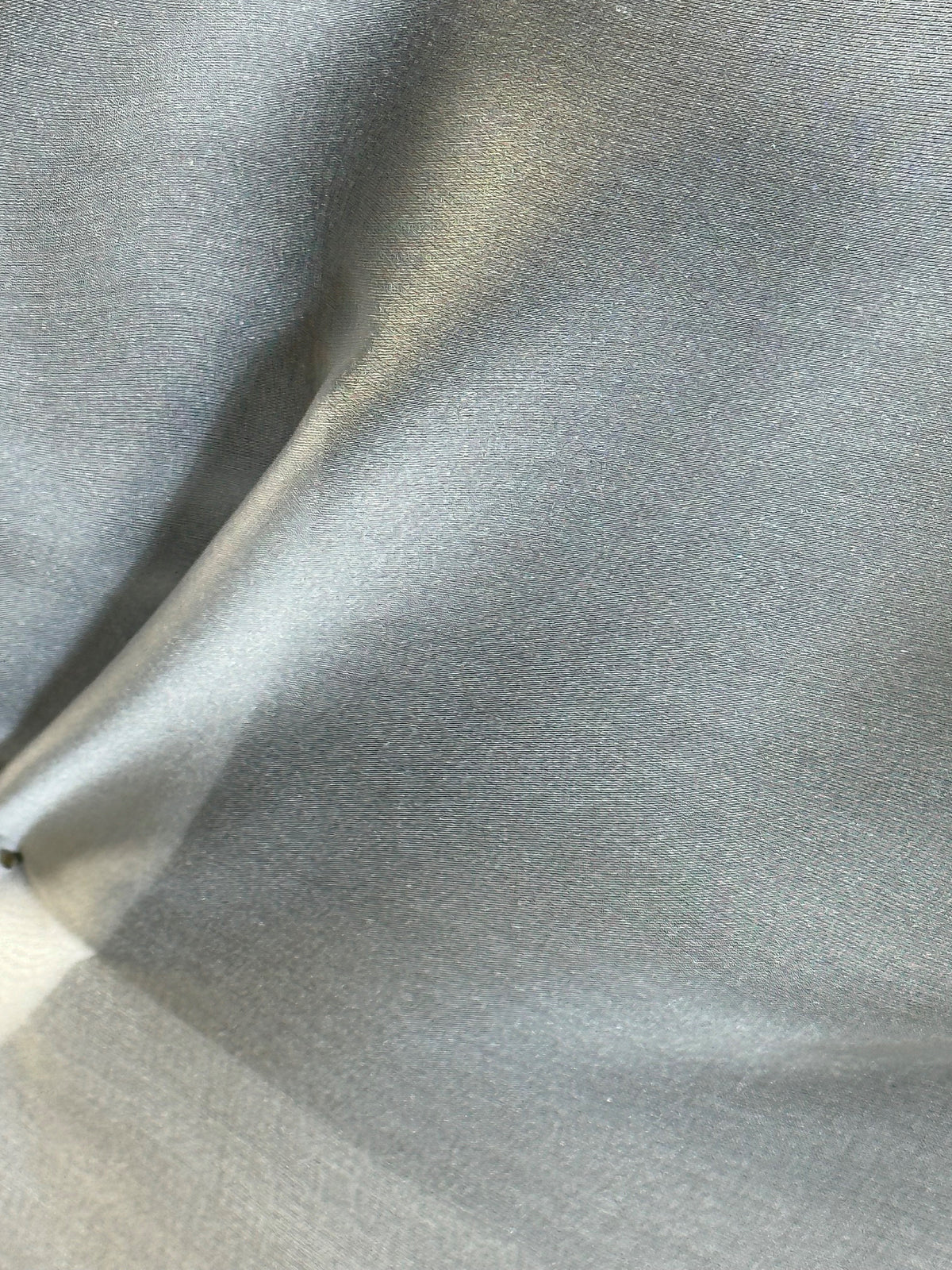 Elfenbeinfarbener Seidenchiffon – Tempest