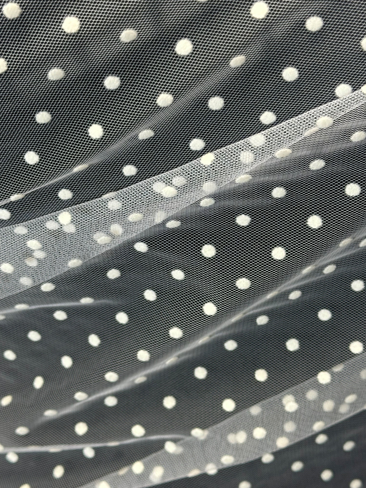 Elfenbeinfarbener Flocktüll - Fiesta