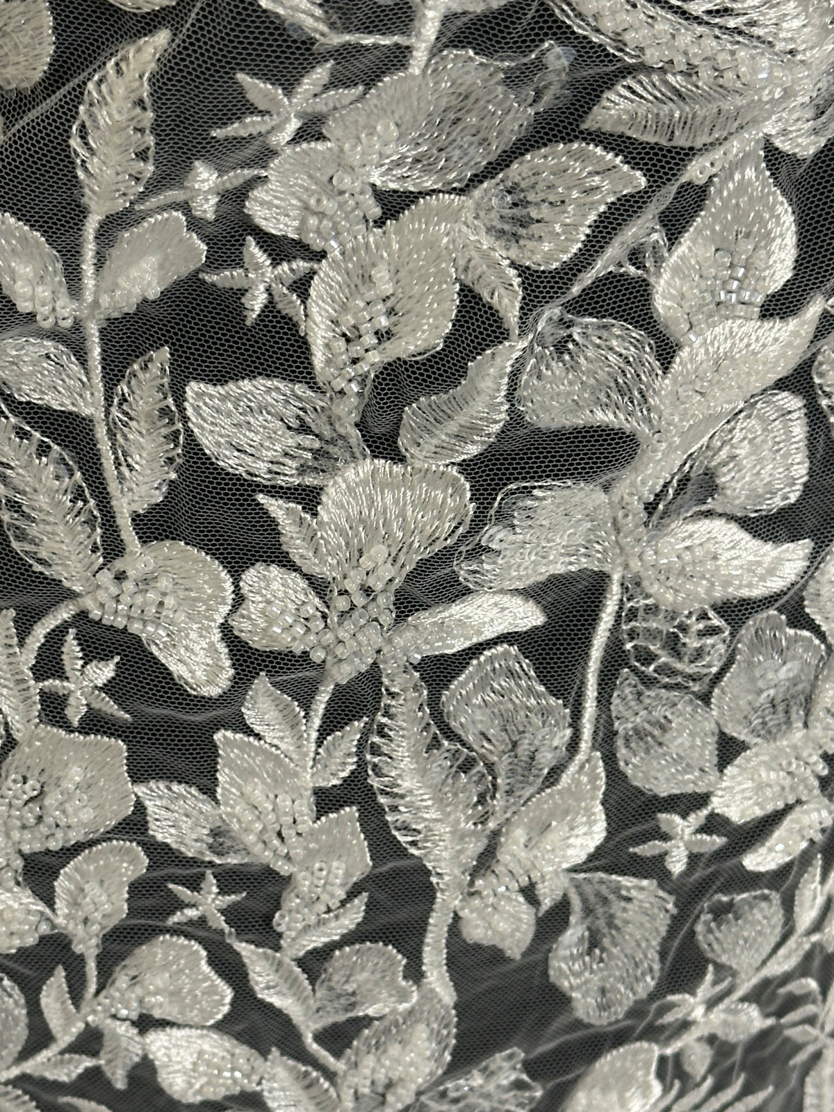 Elfenbeinfarbene Perlenstickerei-Spitze - Cheney