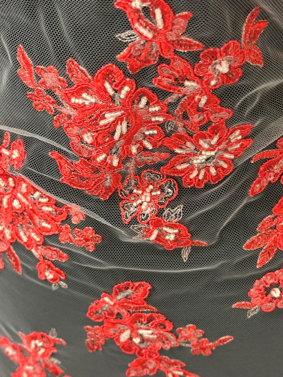 Tulpenrote Spitze - Victoria