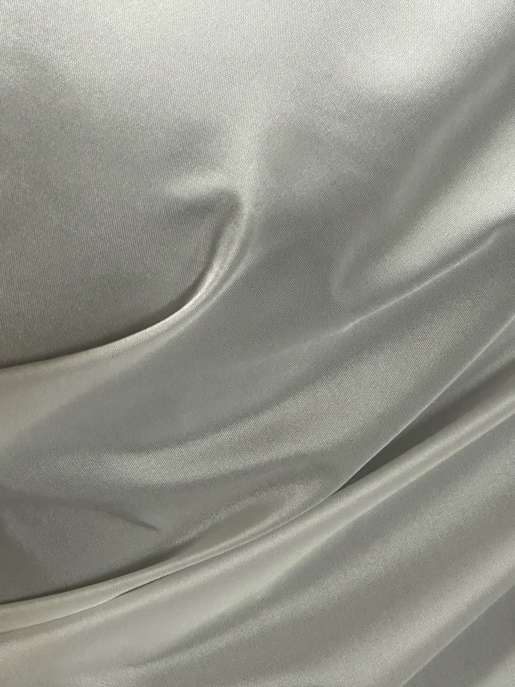Elfenbeinfarbener Öko-Taft – Conceal